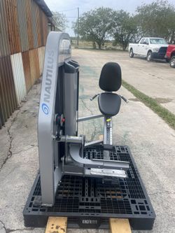 Nautilus Nitro Plus Seated Calf