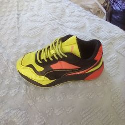 Multicolored Pumas Size 10 Youth