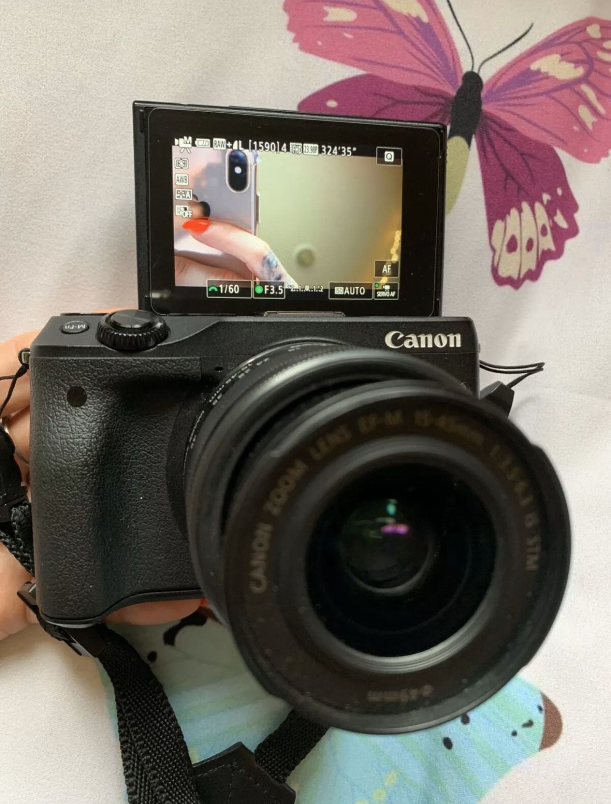 Canon EOS M3 Mirrorless Digital Camera Black W/ Lens (Good Condition)