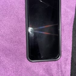 iPhone 11 (Yellow) Unlocked