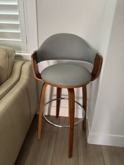 Gray & Walnut Stool Daxton counterstool $169 new From Ashley Furniture