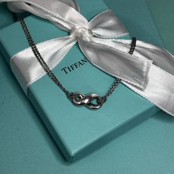 Authentic Tiffany & Co Infinity Double Chain Necklace