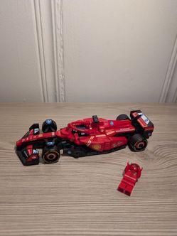 LEGO Speed Champions Formula 1 Ferrari SF-24 Formula Race Car (77242)
