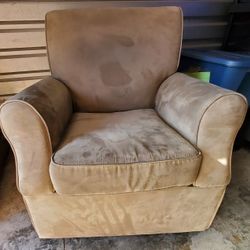 Rocking Chair with Ottoman Set - Silla Mesedora Con Ottoman