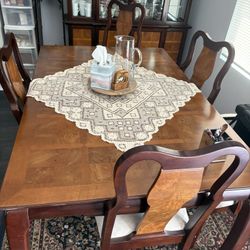 Dinning Room Table 