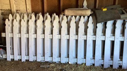 White Painted Picket Fence Sections 10’ Long X 3’ Tall