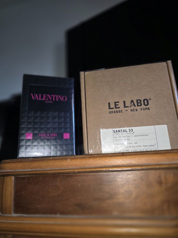 Valentino UOMO And Santal 33