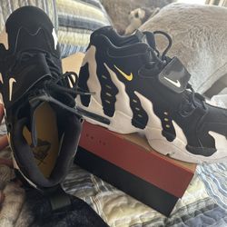 Nike Diamond Turf Max 96 Size 11.5 Vnds