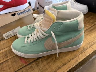 Blazer Hi