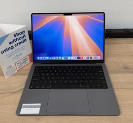 14" MacBook Pro M1 Pro 8 Core*500GB SSD*16GB RAM