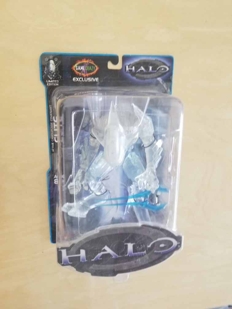 Halo Gamecrazy Exclusive Limited Edition Active Camouflage Covenant Elite