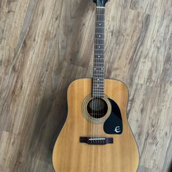 Acoustic Guitar - Gibson Epiphone