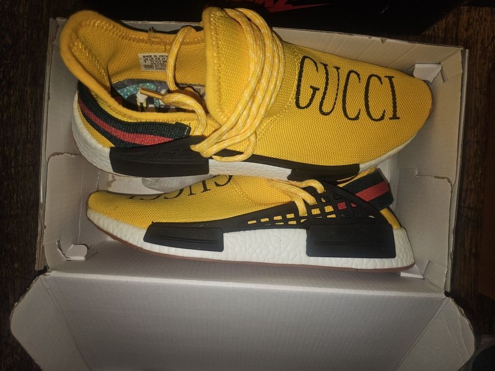 G.u.c.c.i RUNNER SIZE 8 .5