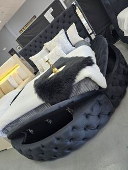 ✨️ King, Queen Storage Bed Frames ✨️ Furniture Sectionals, Bedrooms, Dining Avail