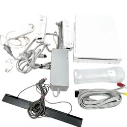 Nintendo Wii White Console Bundle Lot RVL-101 Tested Cords Controllers Box