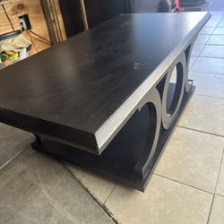 Pair Coffe Tables 