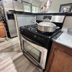 Frigidaire Gas Range 