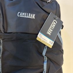 CamelBak Rim Runner X22 Hydration Pack 2.5L – New w/ Tags – Black