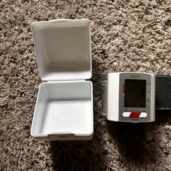 Wrist Cuff Blood Pressure Monitor