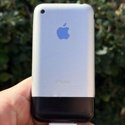 Apple iPhone ORIGINAL 1st iPhone. 8gb Great Condition!  Hablo Espanol 