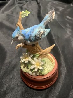 Blue Jay Music Box