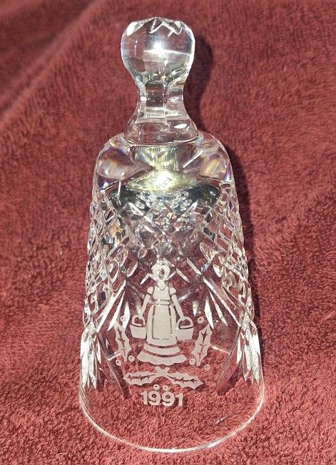 1991 Ireland Waterford Crystal Bell 12 Days of Christmas 8 Maids a Milking C18P054