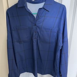 Ladies Plaid Top Size Small 