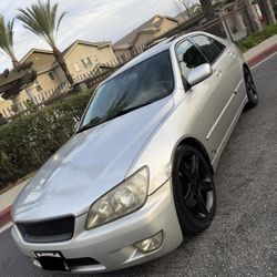 2002 Lexus IS 300
