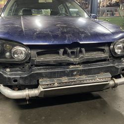 VW MK4 2002 PART OUT