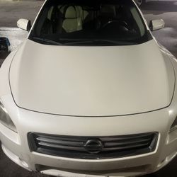 2012 Nissan Maxima