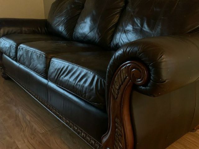 Free Sofa