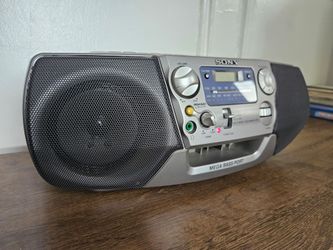 Sony CFD-V17 Boombox