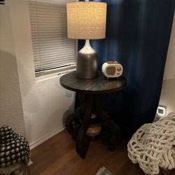 corner table