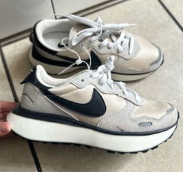 NIKE Phoenix Waffle Sanddrift Summit Women's Shoes 6.5 Sneakers