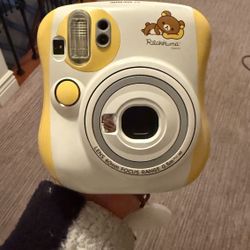 Fujifilm Instax mini 25 Instant Film Camera Rilakkuma Japan