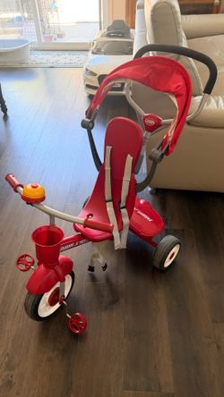 Kids tricycle/ with Handel control