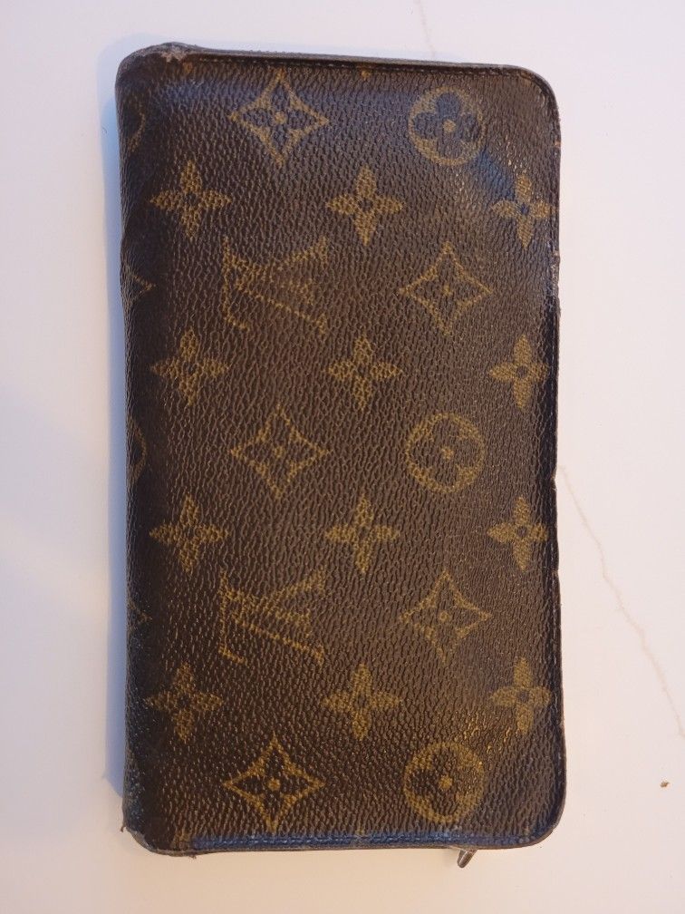 Monogram Louis Vuitton Womens Wallet