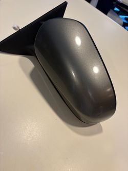Toyota Camry drivers side power mirror (jasper pearl)