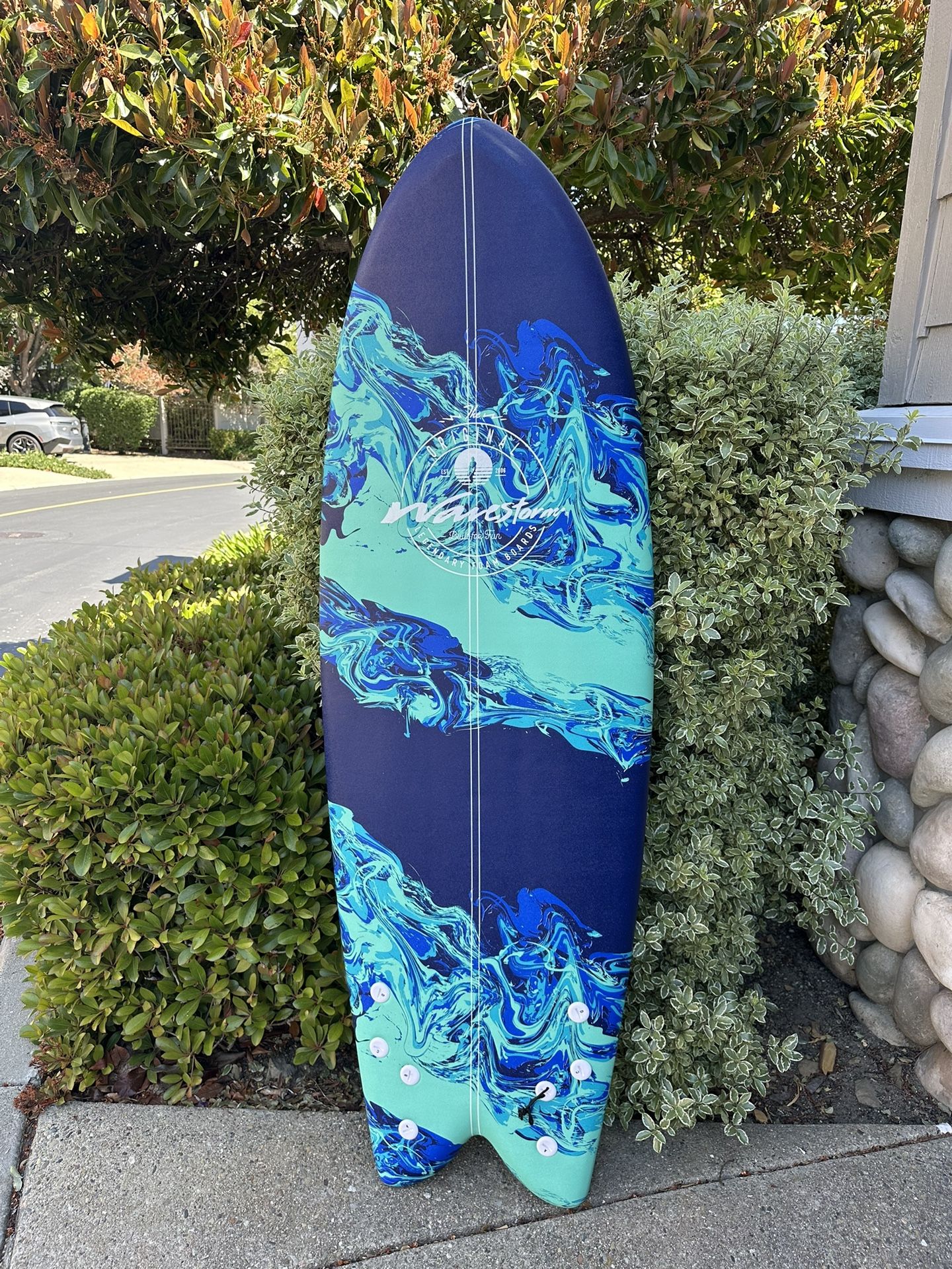 Wavestorm Fishtail SurfBoard Foam 5'6"