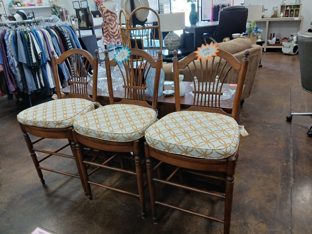 Wood Stools With Cushions
