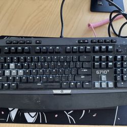 Logitech G710+