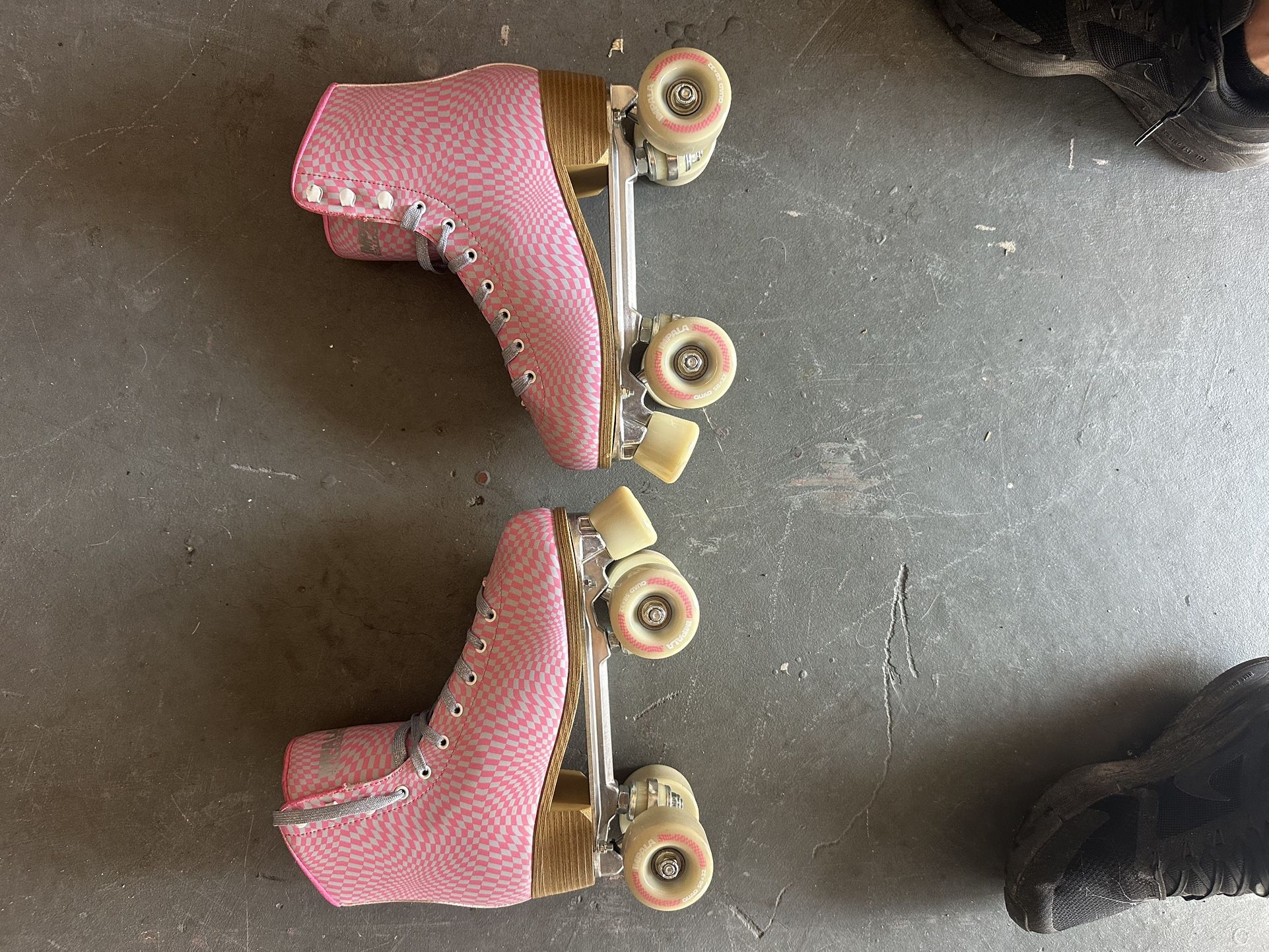 Skates