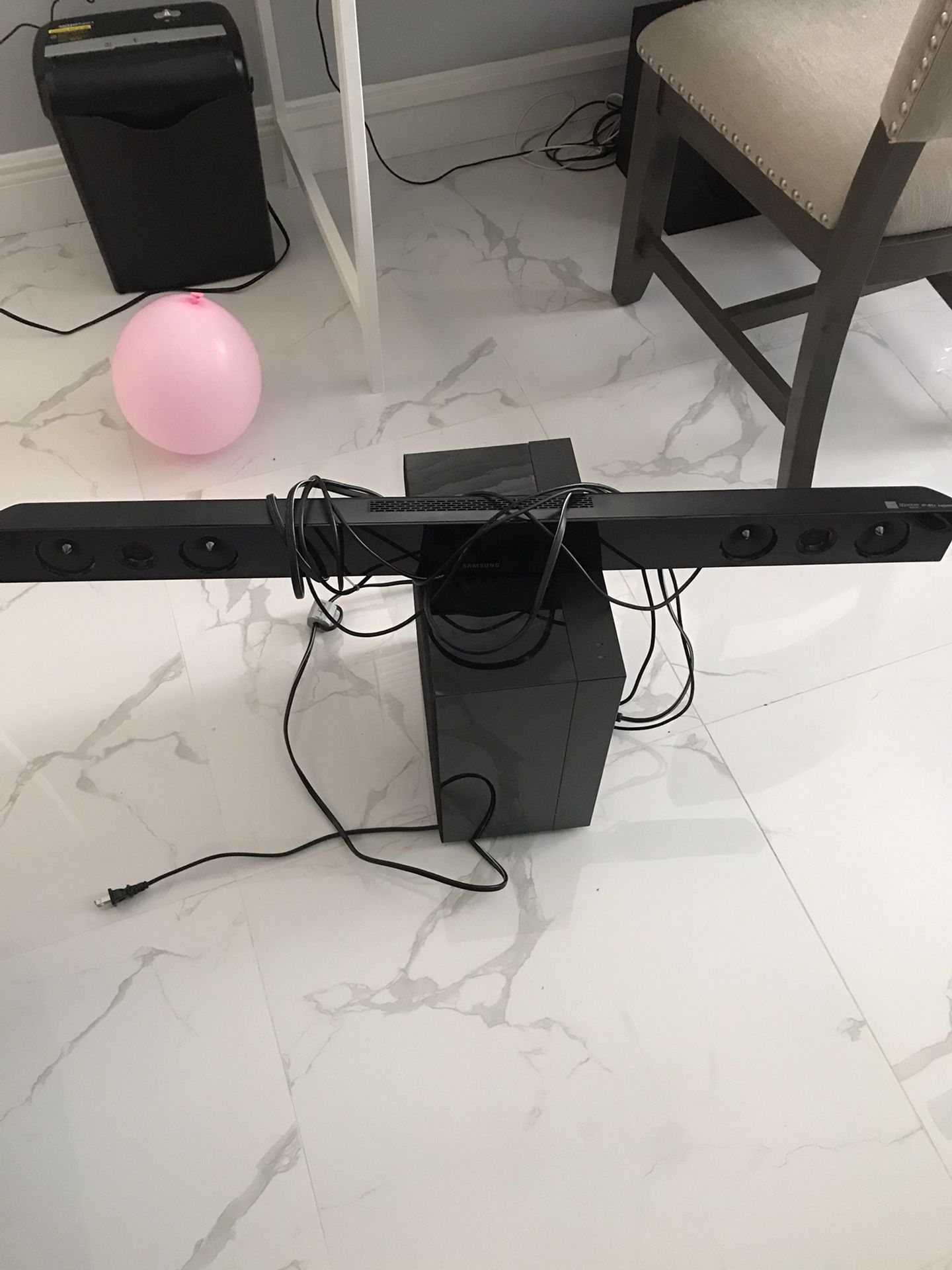 Samsung Sound bar and subwoofers. No remote.