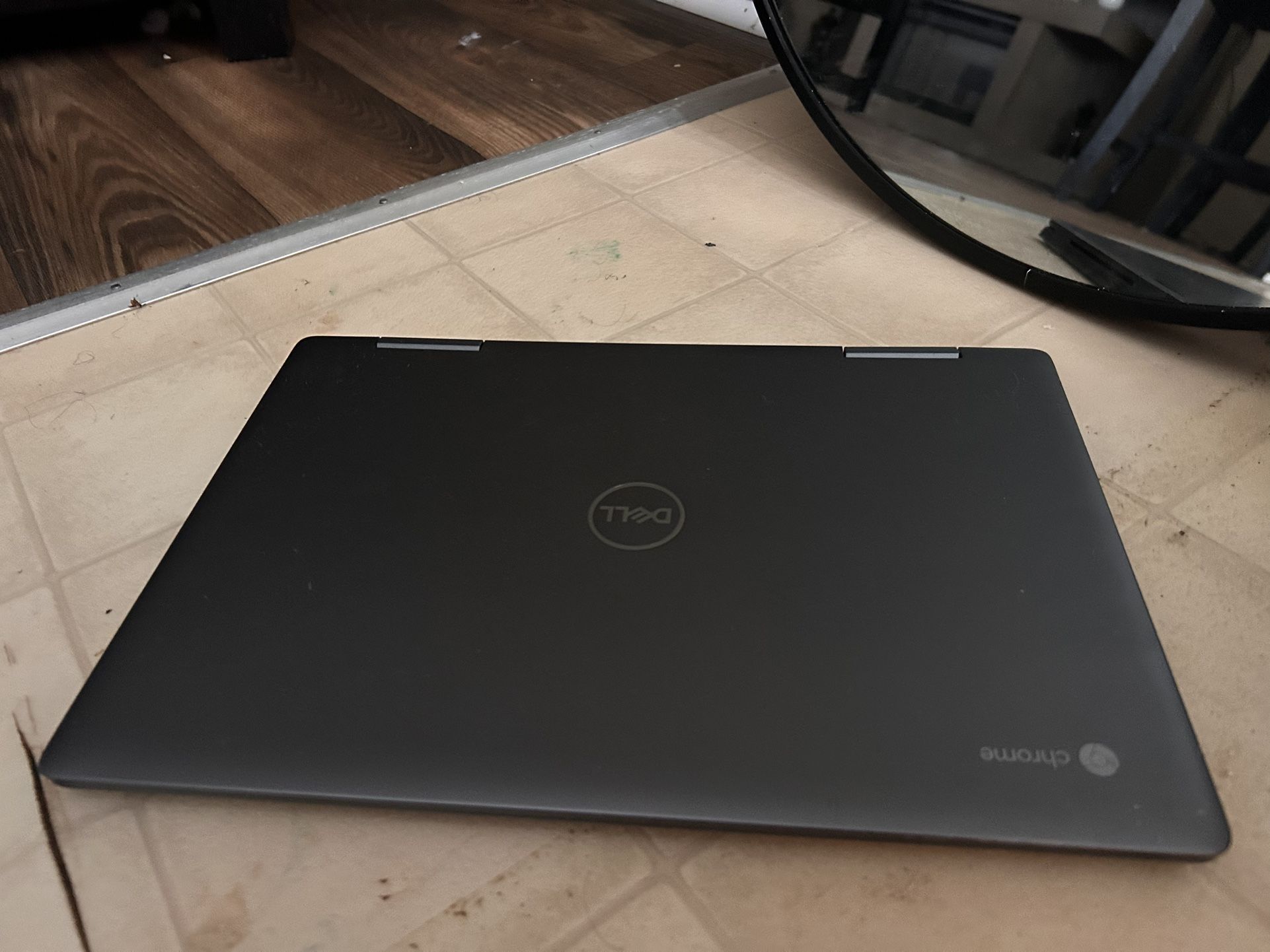 Dell Laptop Inspiron 14 2 in 1 touchscreen 2TB
