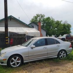 PARTING OUT 2005 Mercedes C230 W203 GREAT INTERIOR NO DENTS
