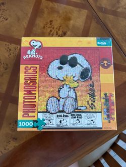 Snoopy Peanuts 1000-Piece Puzzle