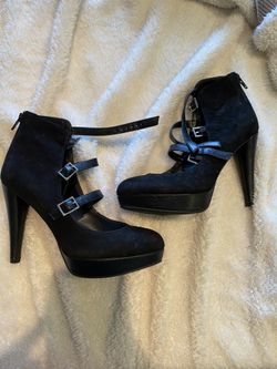 Bar III black suede high heels Size 6.5