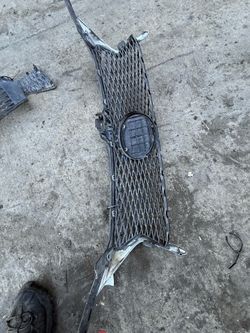 Lower grille for 2014 Lexus GS350 grille