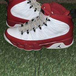 Jordan 9 Gym Red