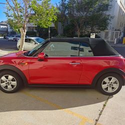 
2019 Red Mini Cooper Automatic Hatchback 2D 20k Miles Salvaged Runs Perfect 